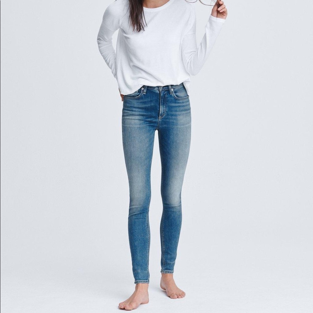 Rag & Bone distressed denim size 28